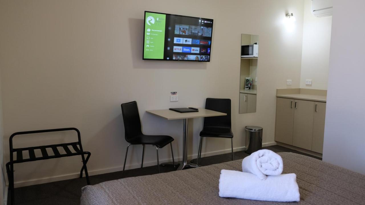 Motel Loddon River 3*