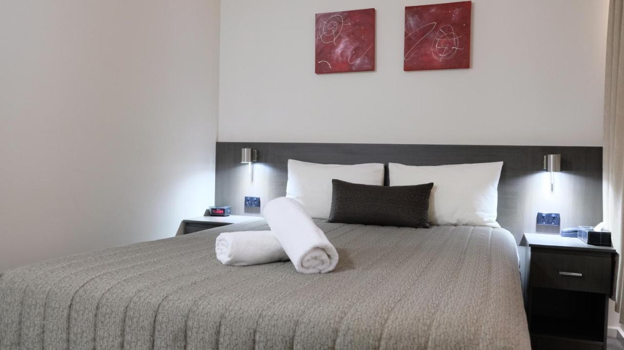 Motel Loddon River 3*